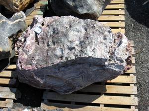 Solitérny kameň, hmotnosť 1000 kg, výška 150 cm - Blue Meteora solitérny kameň | T - TAKÁCS veľkoobchod