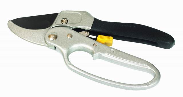Kovové nožnice s rohatkou PROFI - Hliníkové nožnice s aretáciou PROFI 20 cm | T - TAKÁCS veľkoobchod