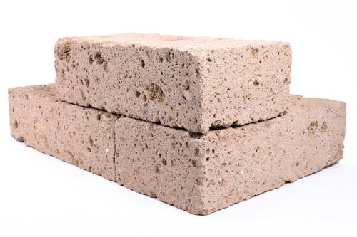 Tufa blok 37 x 20 x 11 cm - Gneis lámaný kameň | T - TAKÁCS veľkoobchod